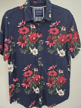 Denim & Flower Navy Floral Short-Sleeve Shirt